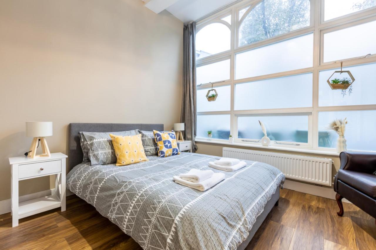Ferienwohnung Modern 2Bd Flat In Camden Town London Exterior foto