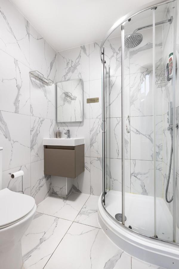 Ferienwohnung Modern 2Bd Flat In Camden Town London Exterior foto