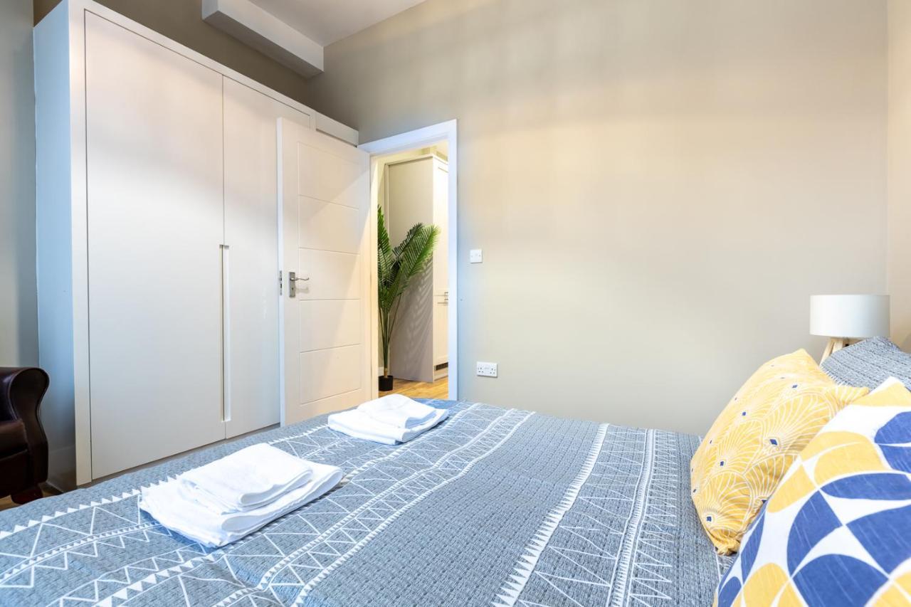 Ferienwohnung Modern 2Bd Flat In Camden Town London Exterior foto